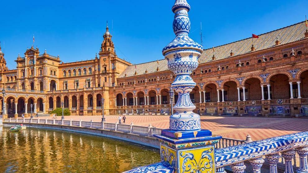 Las Cruzadas Melia-Plaza De Espana Seville Luaran gambar